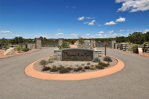 13 Via Del Caballo, Santa Fe, NM, 87506 | Card Image