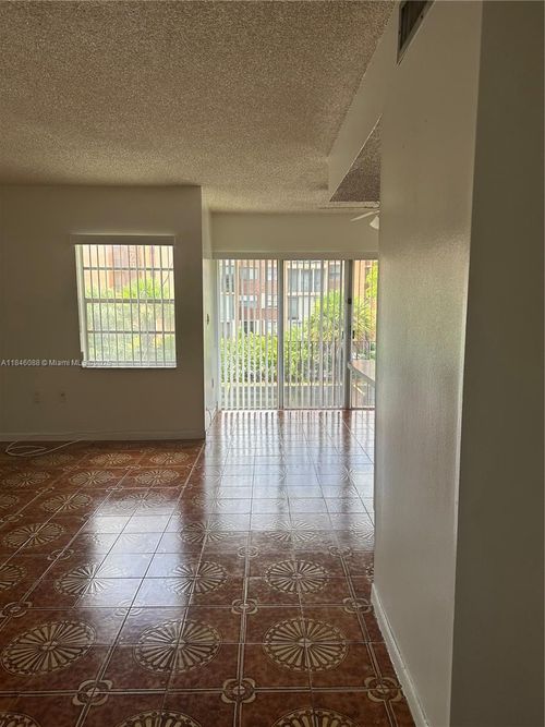 apt-212a-9380 W Flagler St, Miami, FL, 33174-3444 | Card Image