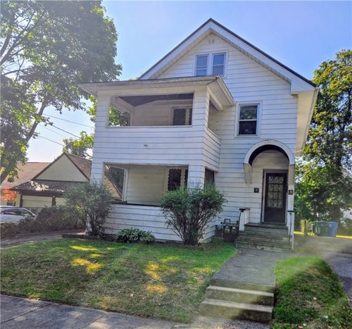 3 Ravenwood Ave, Rochester, NY, 14619-1316 | Card Image