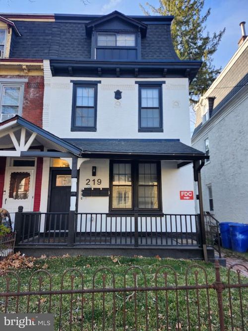 219 W Queen Ln, PHILADELPHIA, PA, 19144-4007 | Card Image
