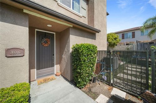 28360 Mirabelle Ln, Saugus, CA, 91350-3237 | Card Image