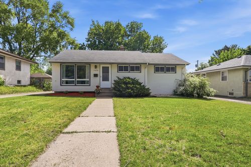 1494 Etna Street, Saint Paul, MN, 55106 | Card Image