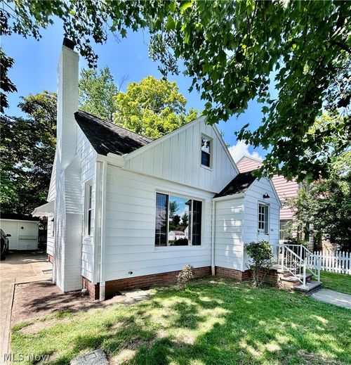 1356 Worton Blvd, Mayfield Heights, OH, 44124-1761 | Card Image