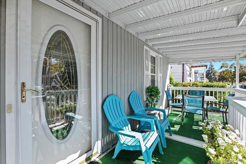 937 E Brickley Ave, Hazel Park, MI, 48030-1223 | Card Image