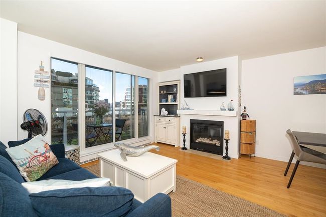 514 - 888 Beach Avenue, Condo with 2 bedrooms, 0 bathrooms and 1 parking in Vancouver BC | Image 5