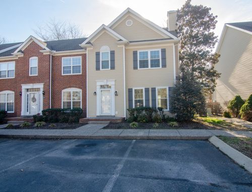209 Newport Cove Ct, Thompsons Station, TN, 37179-2313 | Card Image