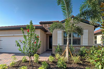 117 Villa Perosa Way, House other with 4 bedrooms, 2 bathrooms and null parking in Nokomis FL | Image 2