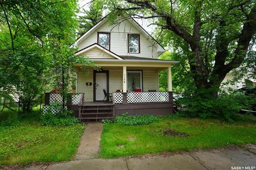 1158 104th St, North Battleford, SK, S9A1N6 | Card Image