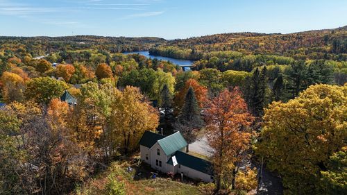 3 Stone St, Jay, ME, 04239-5044 | Card Image
