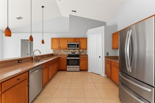 408 Magpie Ct, House other with 4 bedrooms, 2 bathrooms and null parking in KISSIMMEE FL | Image 32