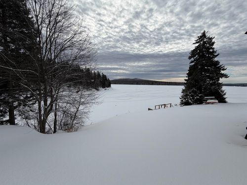 75 Timberland Rd, Pittsburg, NH, 03592-5678 | Card Image