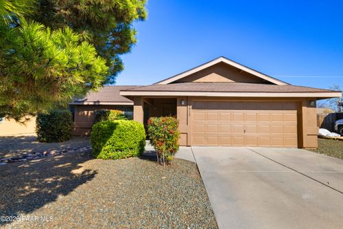 4517 N Sauter Dr E, Prescott Valley, AZ, 86314-6381 | Card Image