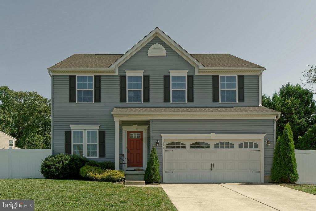 Filbert St, Wenonah, NJ 08090