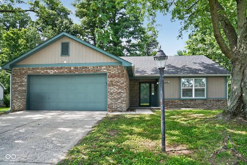 11326 Cherry Lake Way, Indianapolis, IN, 46235-9144 | Card Image