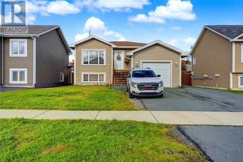 112 Great Eastern Avenue, St. John's, NL, A1B0J8 | Card Image
