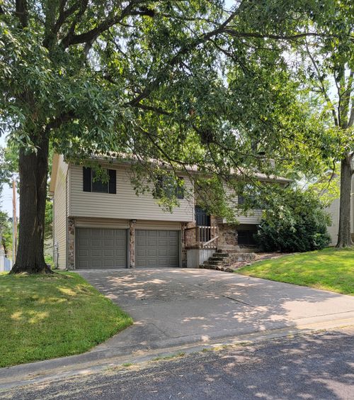3618 Santiago Dr, COLUMBIA, MO, 65203-4901 | Card Image