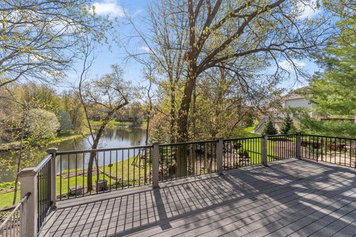 17718 Kingsway Path, Lakeville, MN, 55044-5208 | Card Image