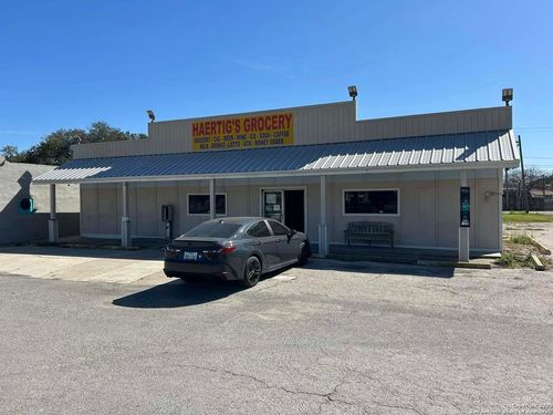 102 Wood Ave, Woodsboro, TX, 78393-3517 | Card Image