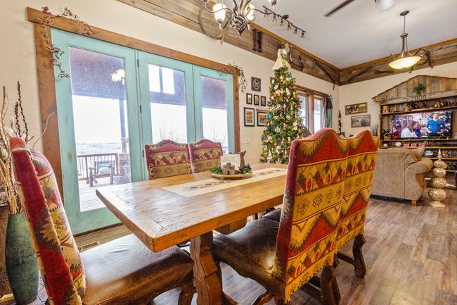 Dining Area | Image 23
