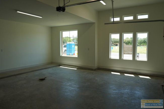 3718 White Rock Cir, House other with 4 bedrooms, 4 bathrooms and 2 parking in Harlingen TX | Image 56