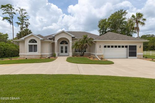 100 Paradise Valley Ct, Daytona Beach, FL, 32114-1189 | Card Image