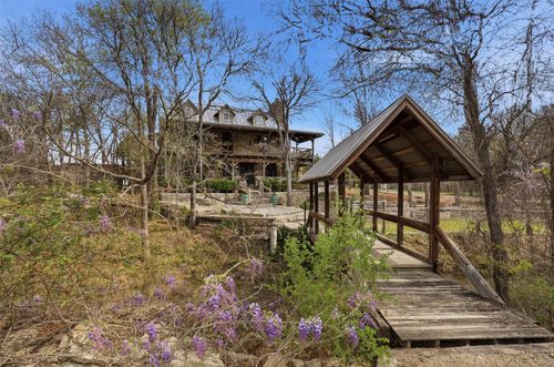 209 Bluebonnet Ct, Cresson, TX, 76035-5861 | Card Image