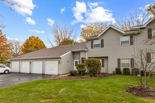 a-27 N Victoria Ln, Streamwood, IL, 60107-6835 | Card Image