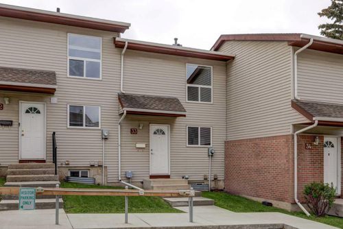 33-64 Whitnel Crt Ne, Calgary, AB, T1Y5E3 | Card Image