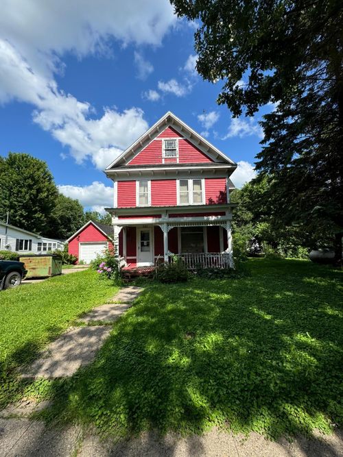 330 Howard St, Frost, MN, 56033-7715 | Card Image