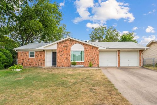 1516 Indian Trl, Harker Heights, TX, 76548-2221 | Card Image