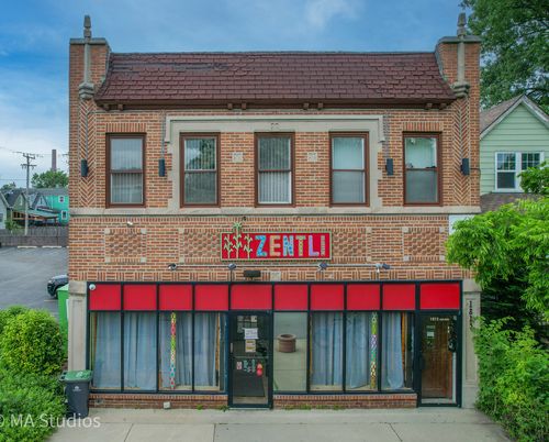 1813 Dempster St, Evanston, IL, 60201-4074 | Card Image