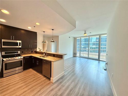 605-1080 Peachtree St Ne, Atlanta, GA, 30309-6802 | Card Image