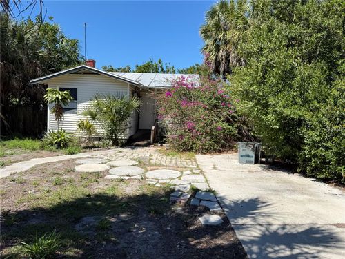 2007 43rd Street S, GULFPORT, FL, 33711 | Card Image
