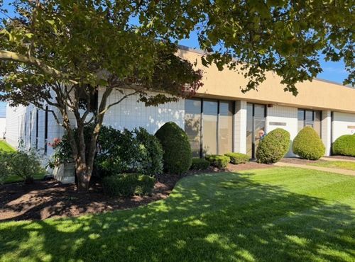 205 Hallene Rd, Warwick, RI, 02886-2450 | Card Image