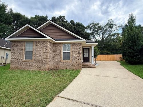 18 Breydon Ct, Mobile, AL, 36608-4452 | Card Image