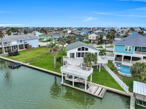 22218 Matagorda Dr, Galveston, TX, 77554 | Card Image