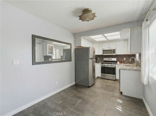 apt-13-14405 Cerise Ave, Hawthorne, CA, 90250-8581 | Card Image