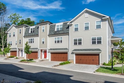 apt-18-6 Elm St, Madison, NJ, 07940-1648 | Card Image