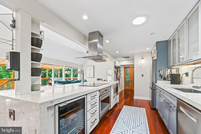 11224 Goldflower Ct, House other with 3 bedrooms, 3 bathrooms and null parking in FAIRFAX STATION VA | Image 23
