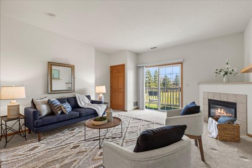 6000 S Buckhorn Ave, Cudahy, WI, 53110-3056 | Card Image