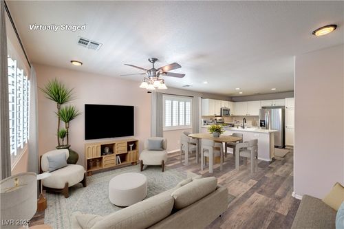 10332 Baby Bud St, Las Vegas, NV, 89183-4294 | Card Image
