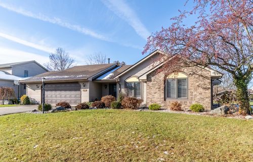 1526 Highland Ct, Bluffton, IN, 46714-3851 | Card Image