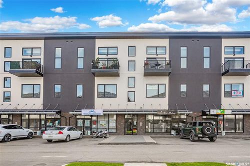 304-419 Willowgrove Sq, Saskatoon, SK, S7W8B8 | Card Image