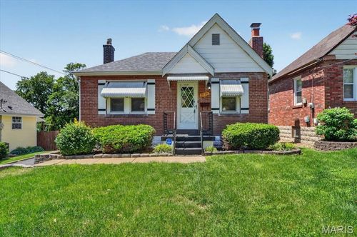 2339 Dawes Pl, Overland, MO, 63114-3401 | Card Image