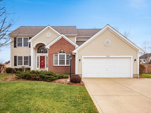 2126 Mayflower Cir, Grove City, OH, 43123-8434 | Card Image