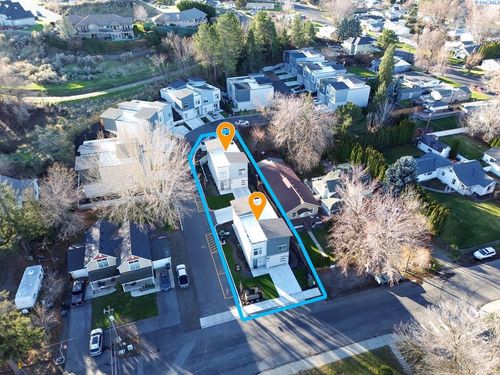 1027 Park Ave, Prosser, WA, 99350-1348 | Card Image