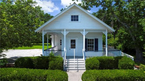 28120 Highway 190, Lacombe, LA, 70445-3280 | Card Image