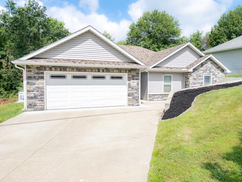 2905 N Garth Ave, COLUMBIA, MO, 65202-3740 | Card Image