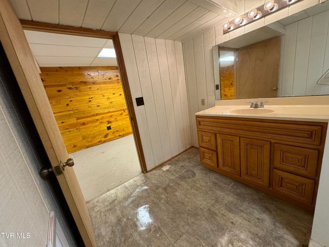 2401 Egan Rd, House other with 4 bedrooms, 3 bathrooms and null parking in Big Stone Gap VA | Image 62