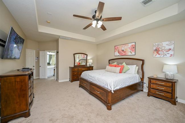 Ample room for a king size bed and a seperate seating area. | Image 20